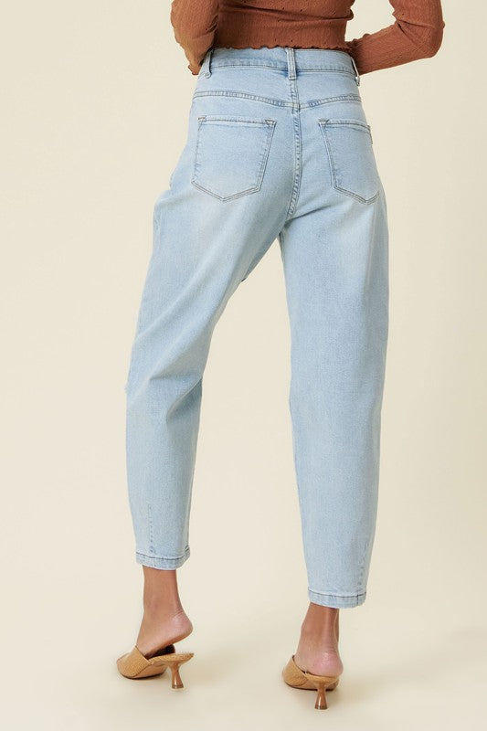Distressed Slouchy Jeans