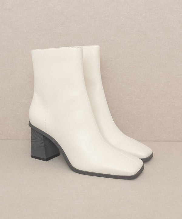 Olivia Moon - Square Toe Ankle Boots