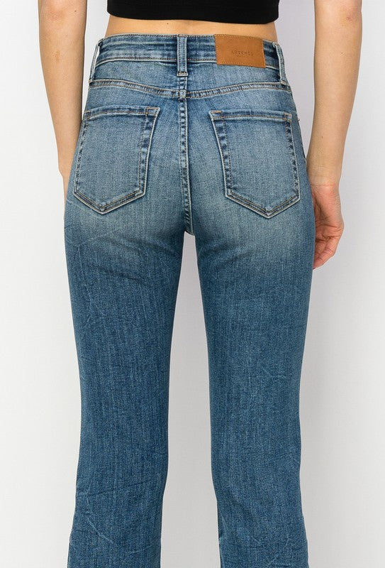 HIGH RISE Y2K BOOT JEANS