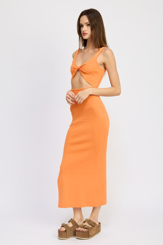 FRONT KNOT MIDI DRESS WITH CUTOUT