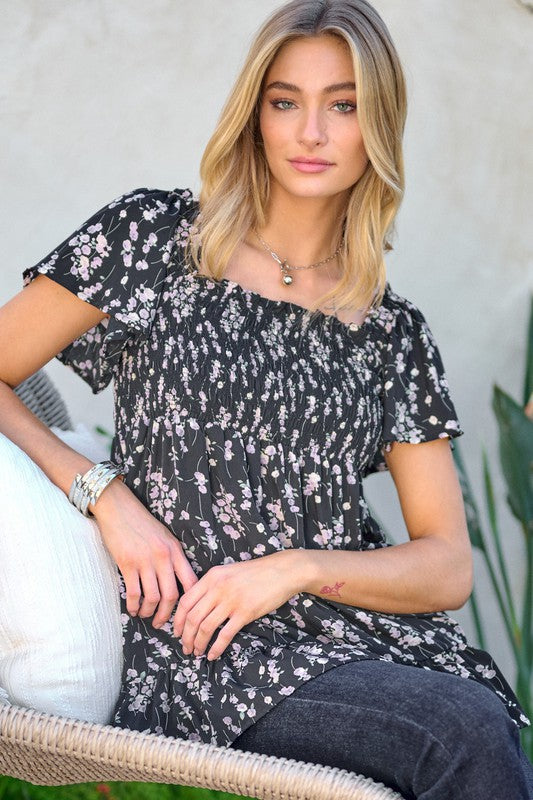 FLORAL PRINTED V NECK RUFFLE TOP