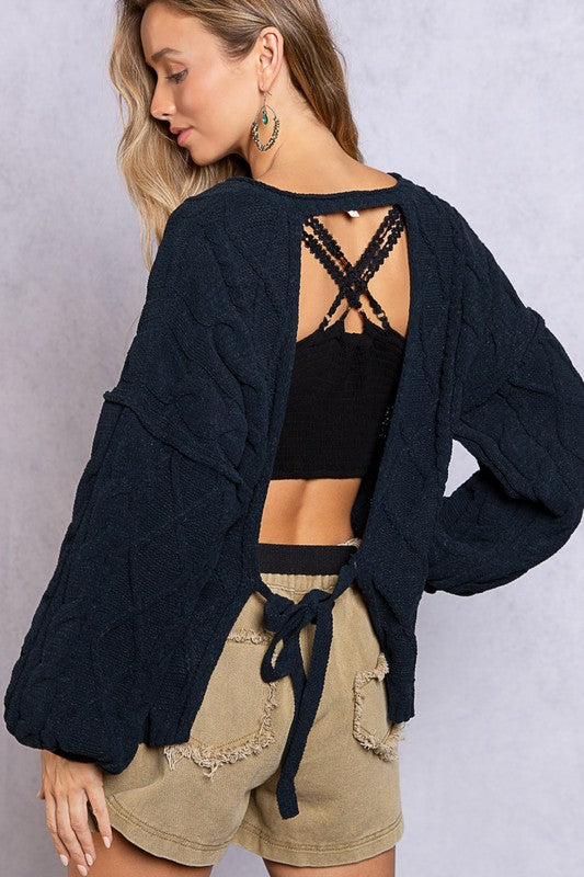 POL BACKLESS CABLE KNIT SWEATER