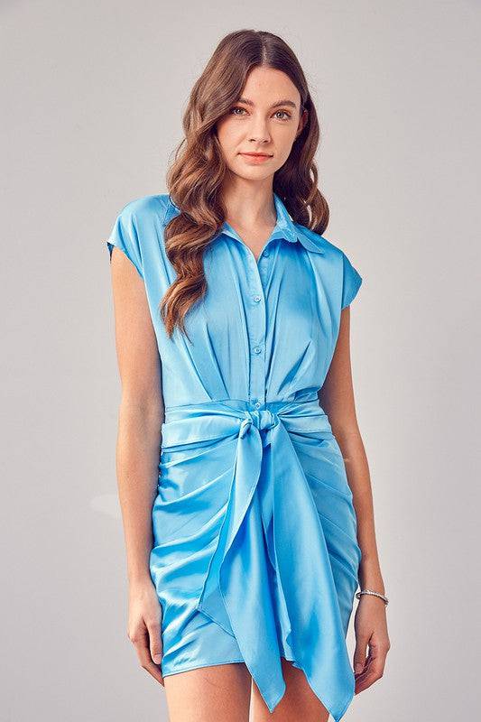 COLLAR BUTTON UP FRONT TIE DRESS - Clothing - Market Street Boutique